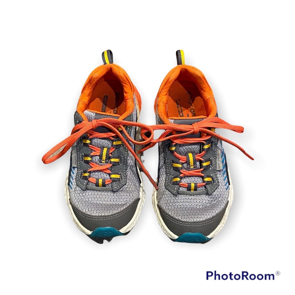 Saucony Wind Shield sneakers